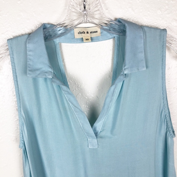 Cloth &‎ Stone Back Cutout Collared Sleeveless Top - Picture 3 of 8